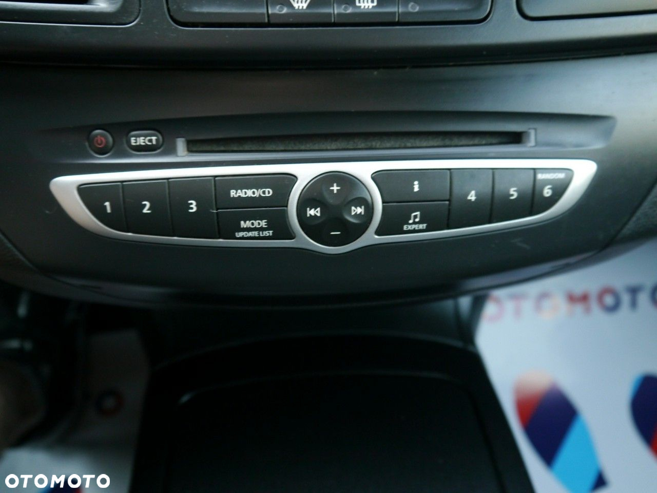 Renault Laguna 2.0 Authentique - 19