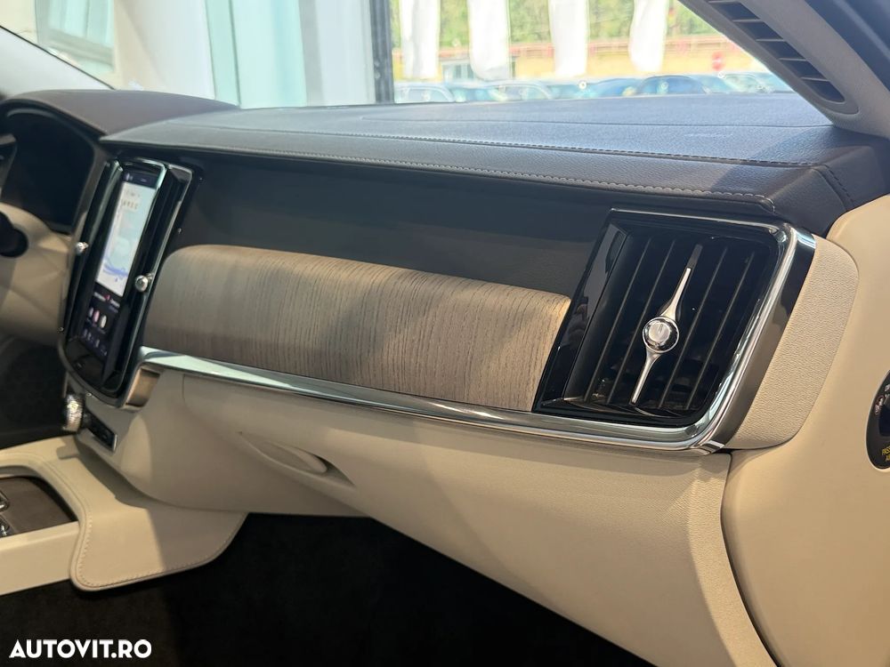 Volvo S90 B5 MHEV AT AWD Plus Bright - 20