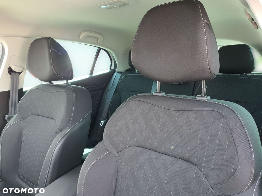 Renault Megane 1.3 TCe FAP Limited - 11