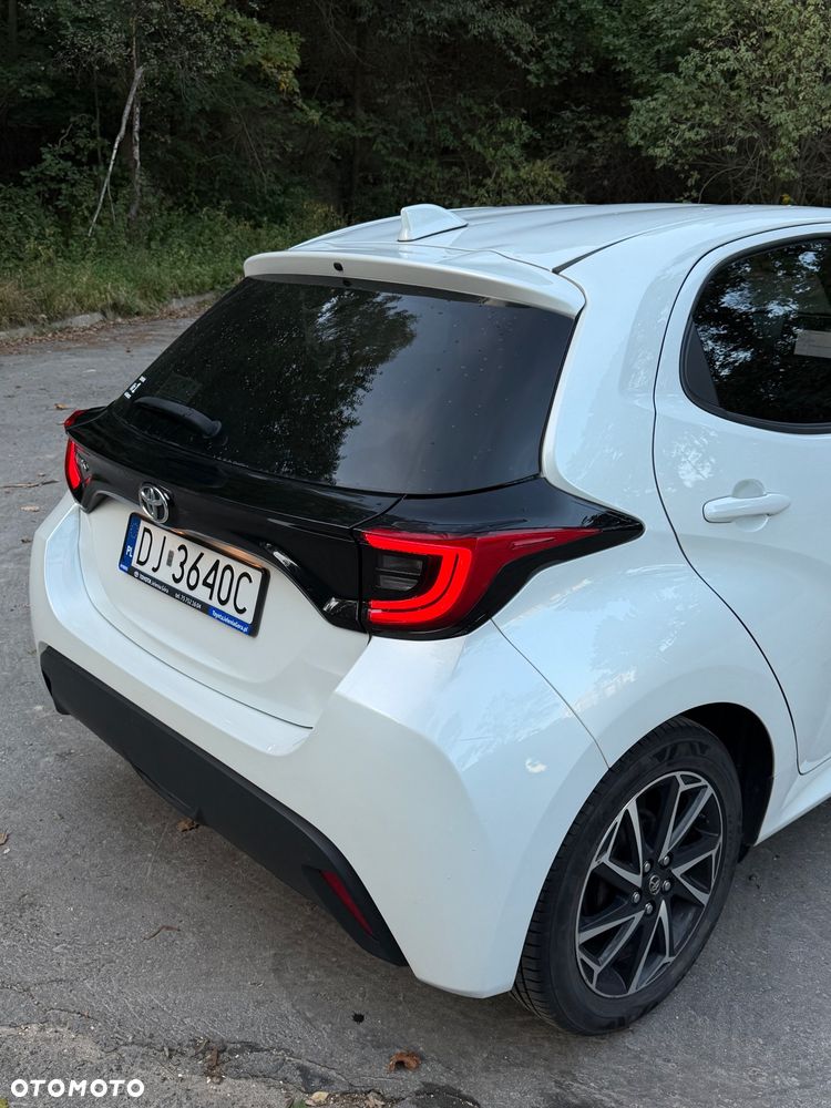 Toyota Yaris 1.5 Comfort - 6