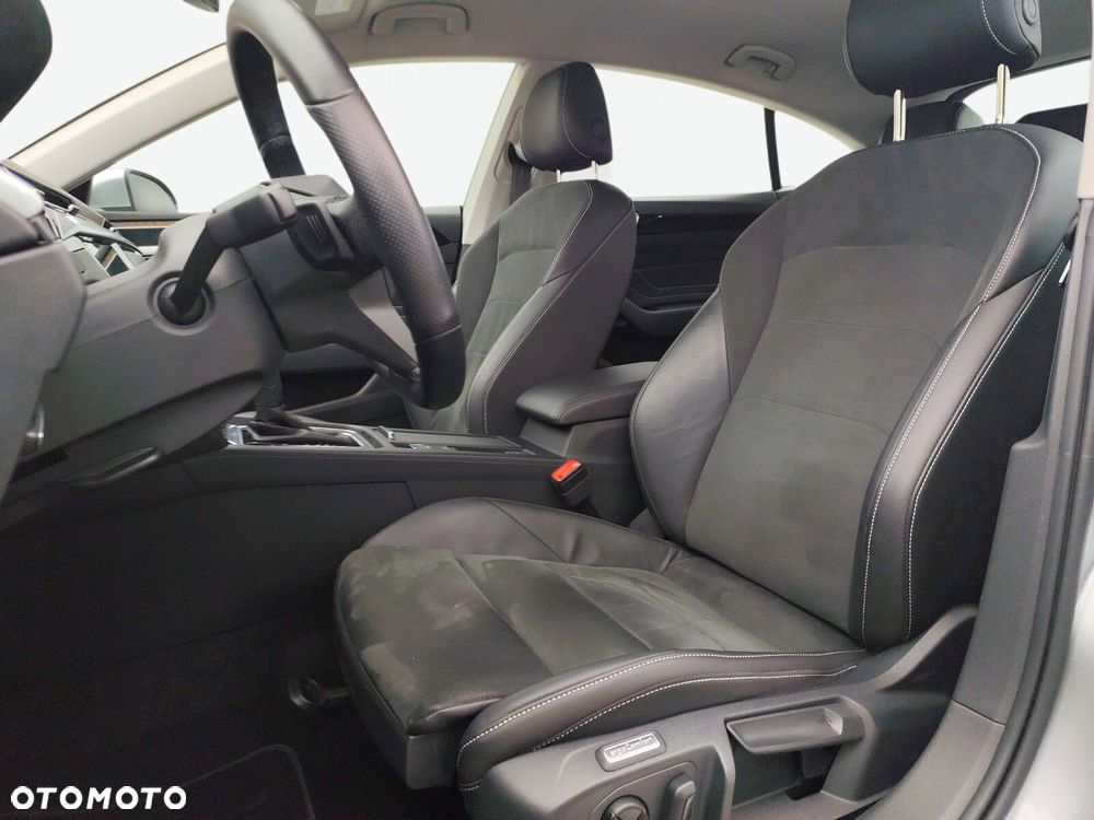 Volkswagen Arteon - 10
