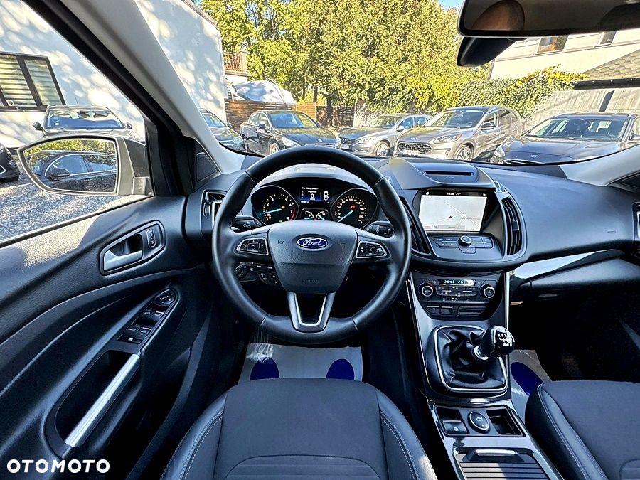 Ford Kuga 1.5 EcoBoost 2x4 Titanium - 27