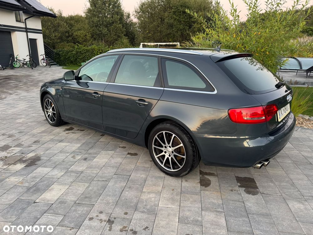 Audi A4 Avant - 5