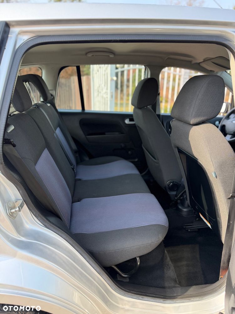 Ford Fusion 1.4 Elegance - 11