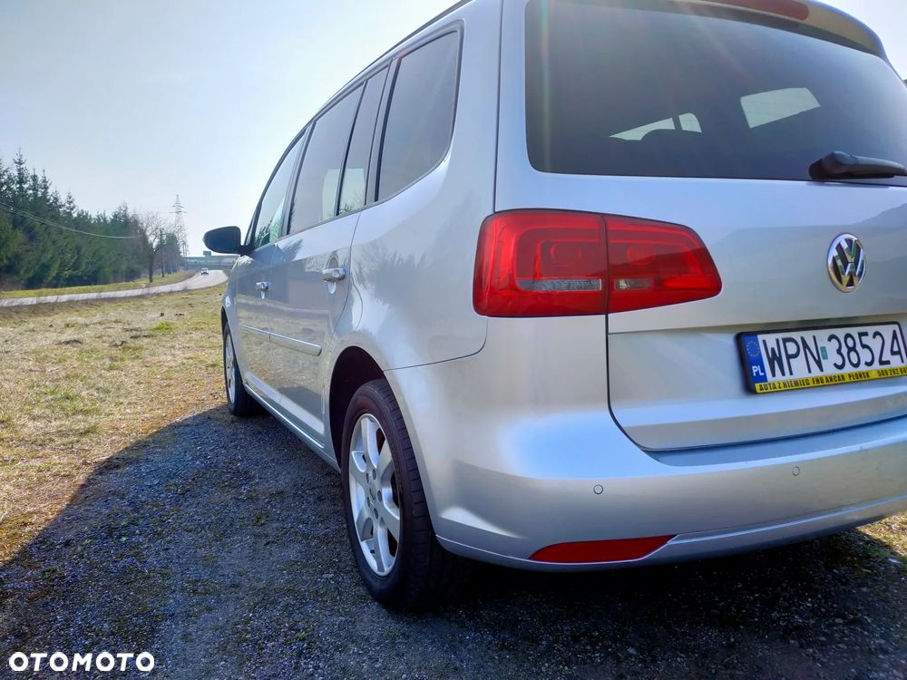 Volkswagen Touran 1.4 TSI STYLE - 9