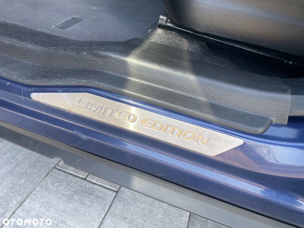 Suzuki Grand Vitara 2.0 Comfort Limited - 22