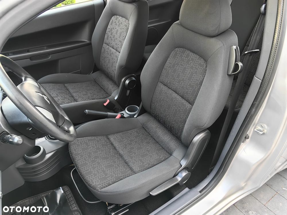 Mitsubishi Colt 1.3 Invite - 14