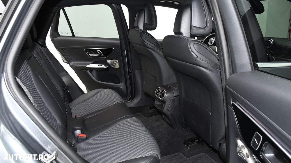 Mercedes-Benz GLC 300 e 4Matic 9G-TRONIC Edition Avantgarde - 10