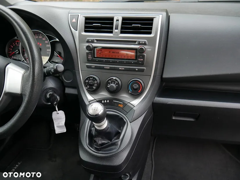 Toyota Verso S - 7