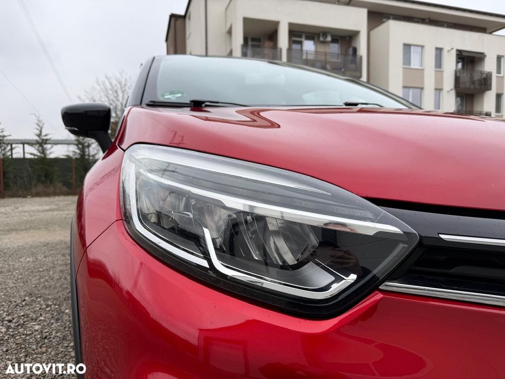 Renault Captur TCe 150 EDC GPF BOSE EDITION - 34