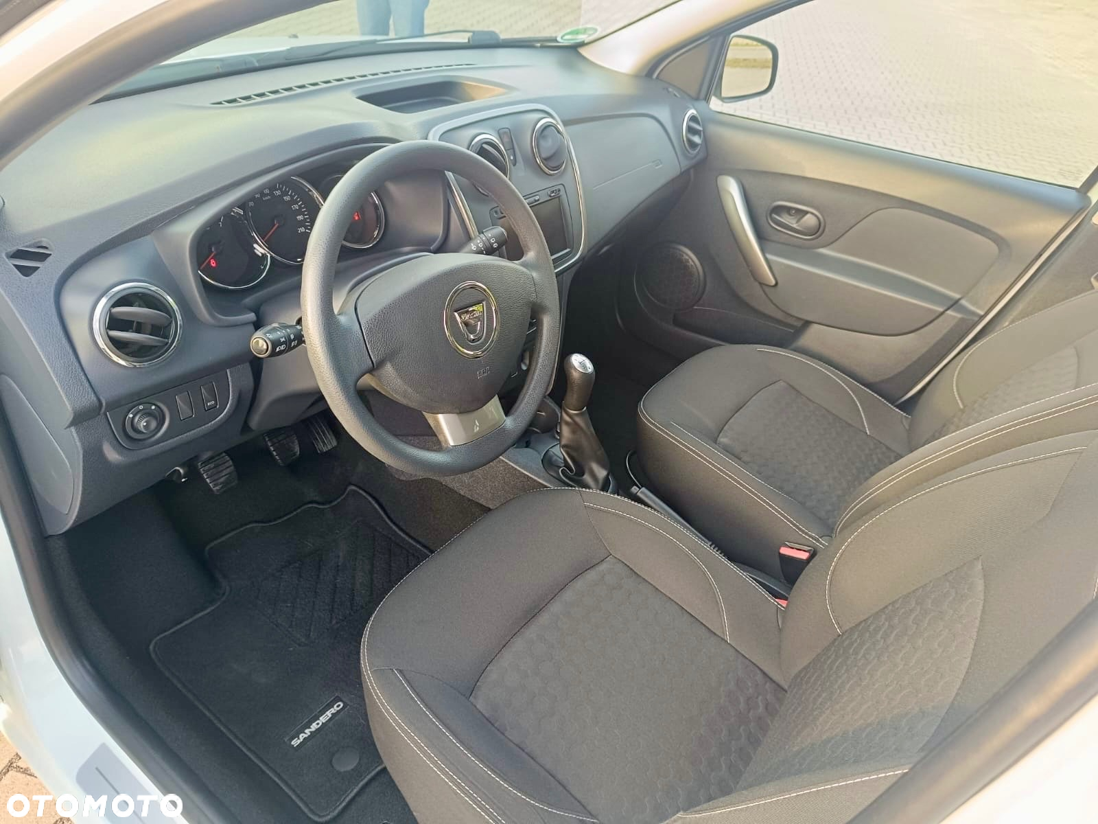 Dacia Sandero TCe 90 (S&S) Comfort - 12