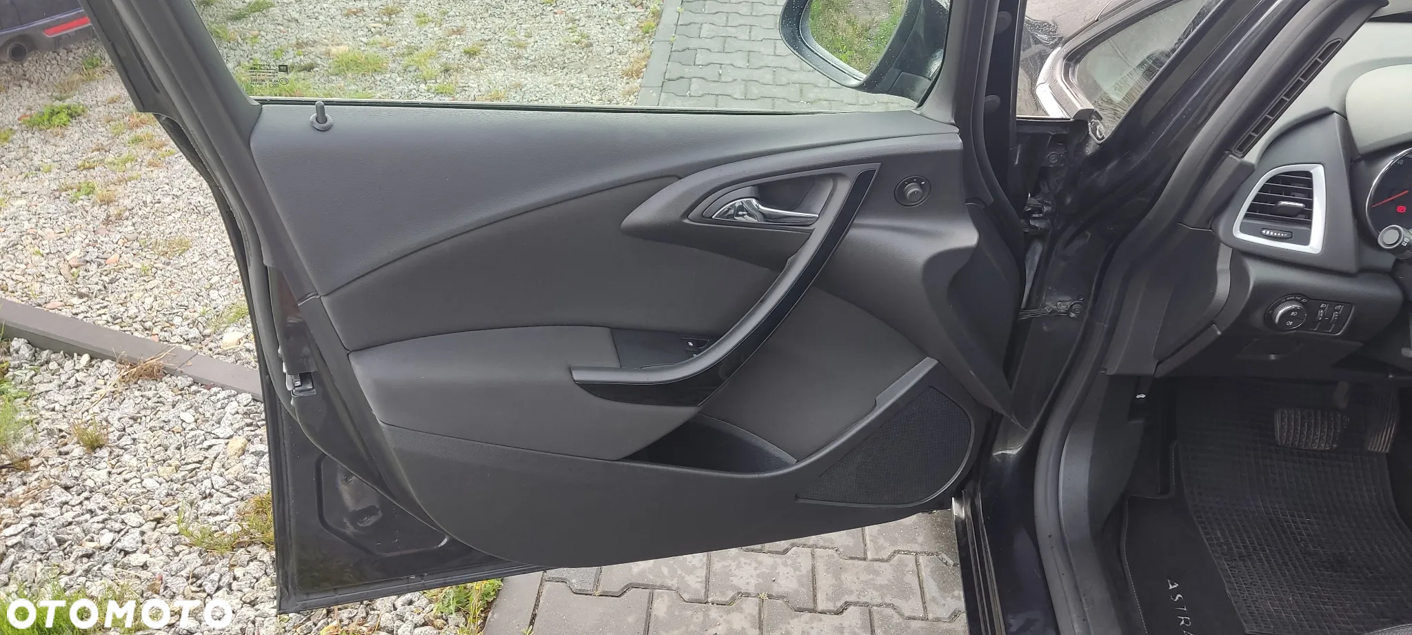 Opel Astra 1.4 Turbo Automatik Design Edition - 29