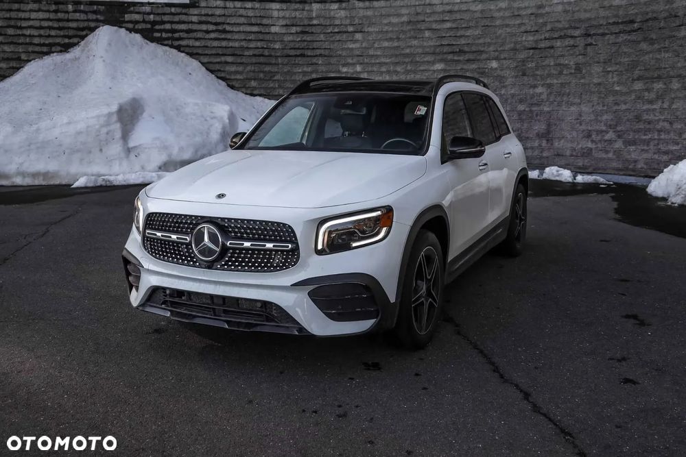 Mercedes-Benz GLB 250 4Matic 8G-DCT AMG Line - 1