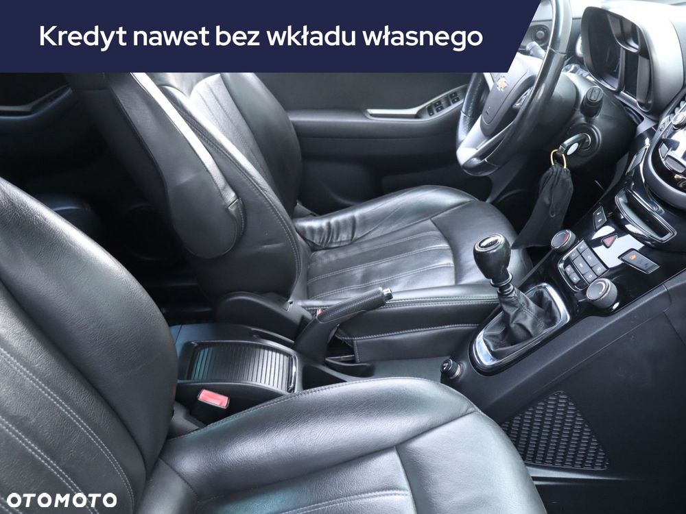 Chevrolet Orlando - 11