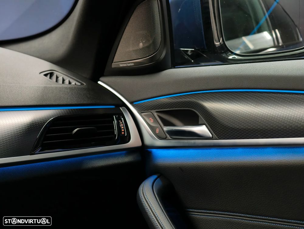 BMW 530 e Pack M - 30