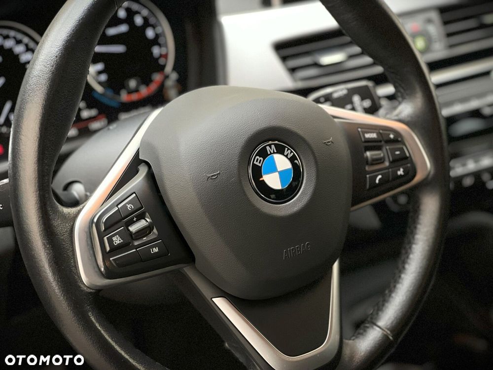 BMW X1 - 18