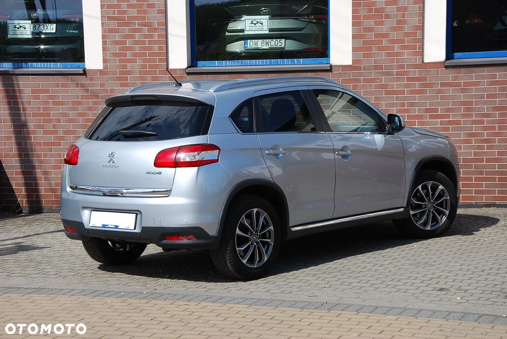 Peugeot 4008 - 6