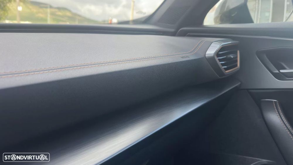 Cupra Formentor 1.4 e-Hybrid Plus DSG - 22