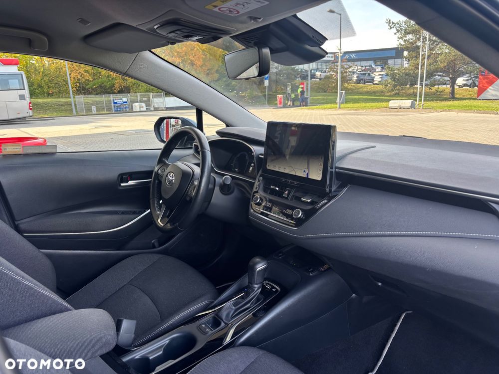 Toyota Corolla 1.8 Hybrid Comfort - 4