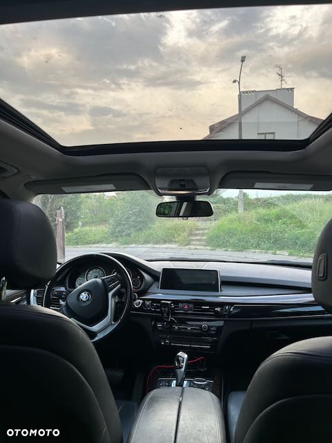 BMW X5 xDrive35i - 10