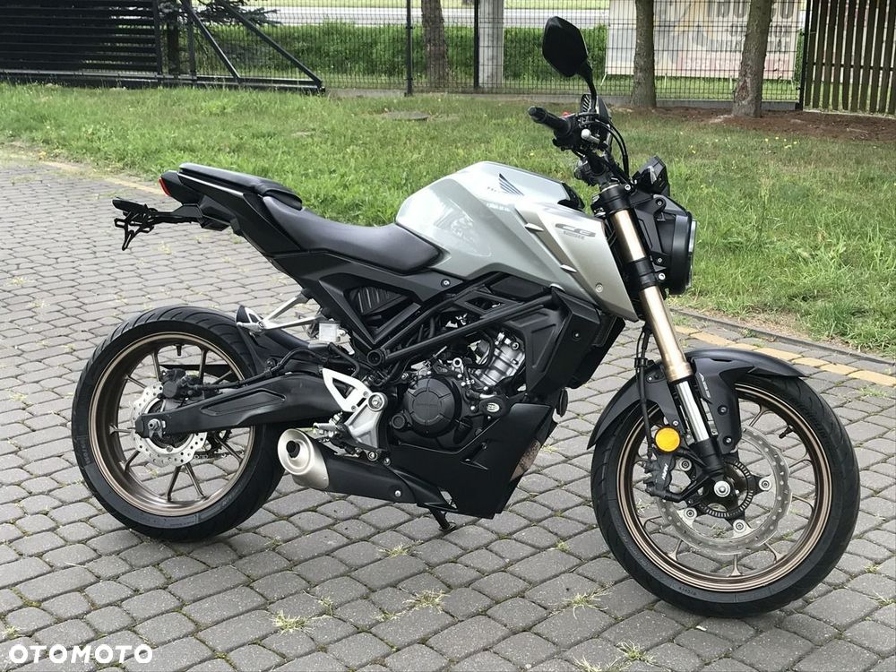 Honda CB - 2