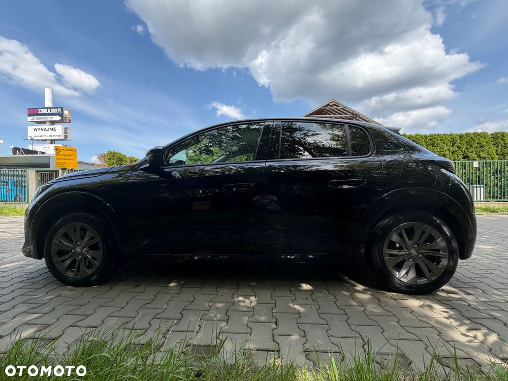 Peugeot 208 Allure - 3