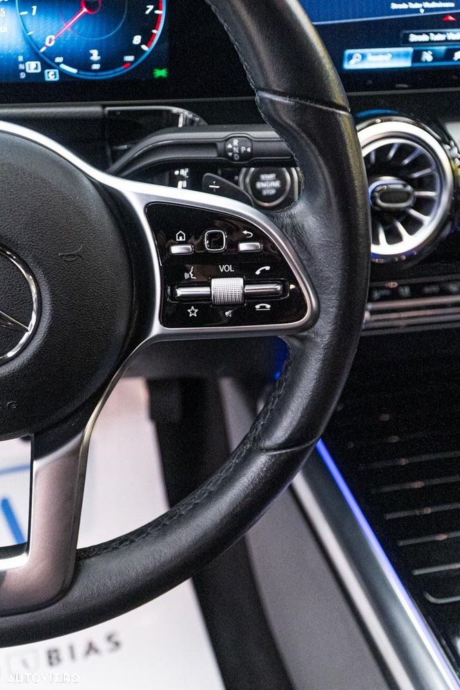 Mercedes-Benz GLA 250 4MATIC 8G-DCT Special Edition - 21