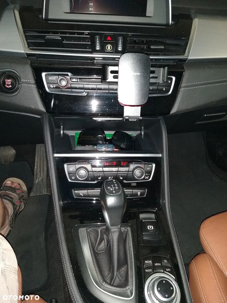 BMW Seria 2 218i Luxury Line - 12