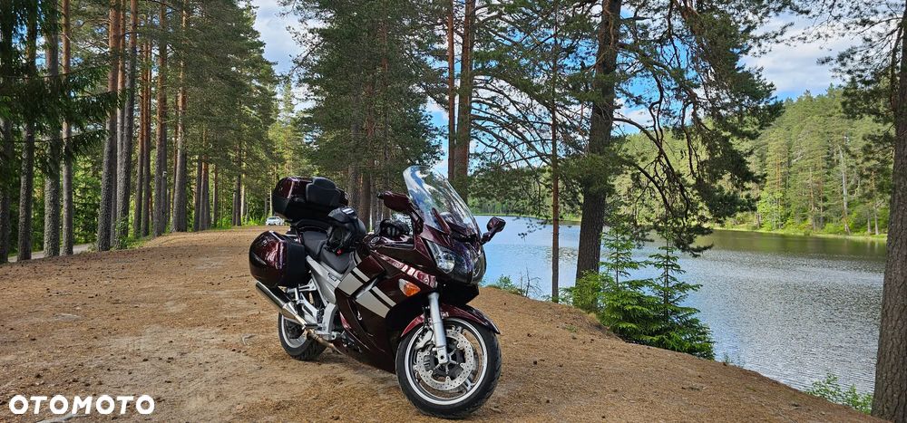 Yamaha FJR - 8