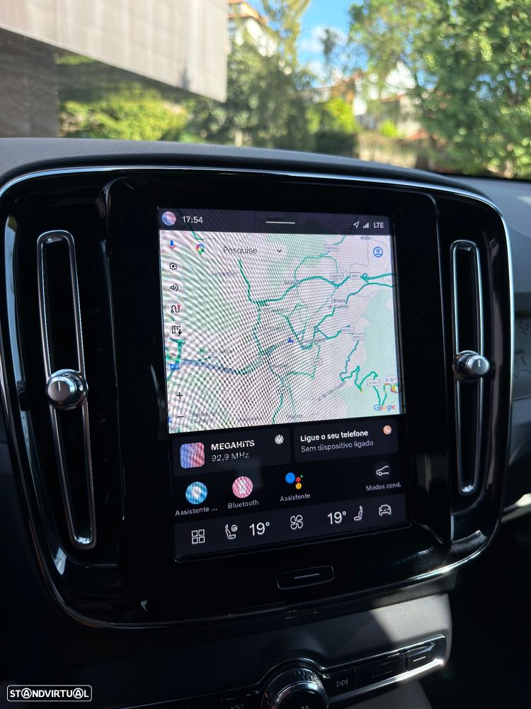 Volvo XC 40 Recharge Extended Range Plus - 28