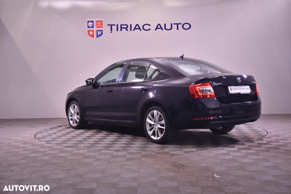 Skoda Octavia - 3