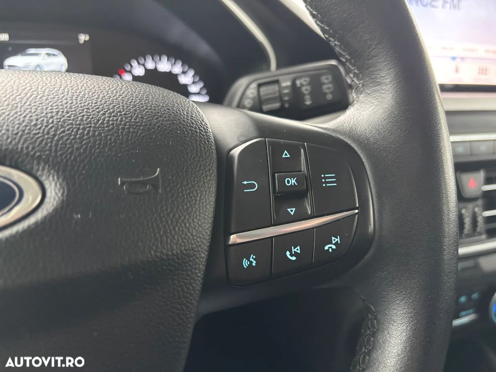 Ford Focus 1.5 EcoBlue Active Business - 19