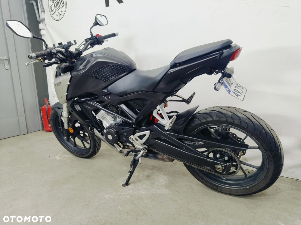 Honda CB - 24