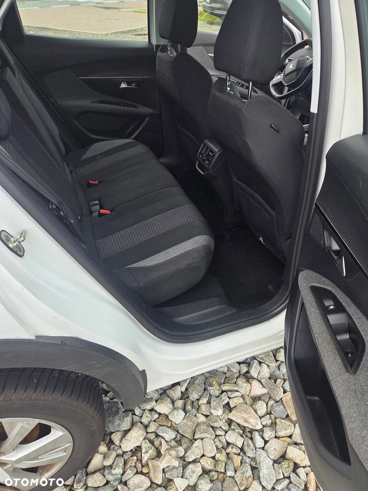 Peugeot 3008 PureTech 130 Stop & Start GPF Active Pack - 19
