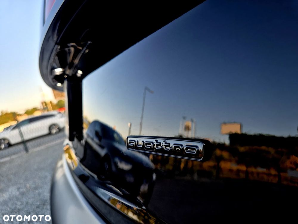 Audi Q5 50 TFSIe quattro S tronic S line - 31