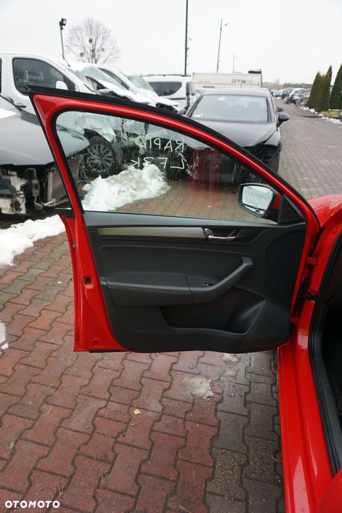 DRZWI PRZEDNIE LEWE RAPID NH3 LIFT LB LIFTBACK LF3K  CZERWONY SKODA 2017-2019 - 8