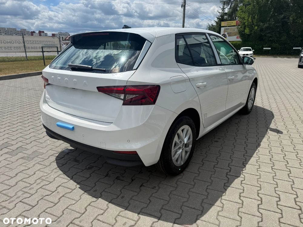 Skoda Fabia 1.0 TSI Drive DSG - 4