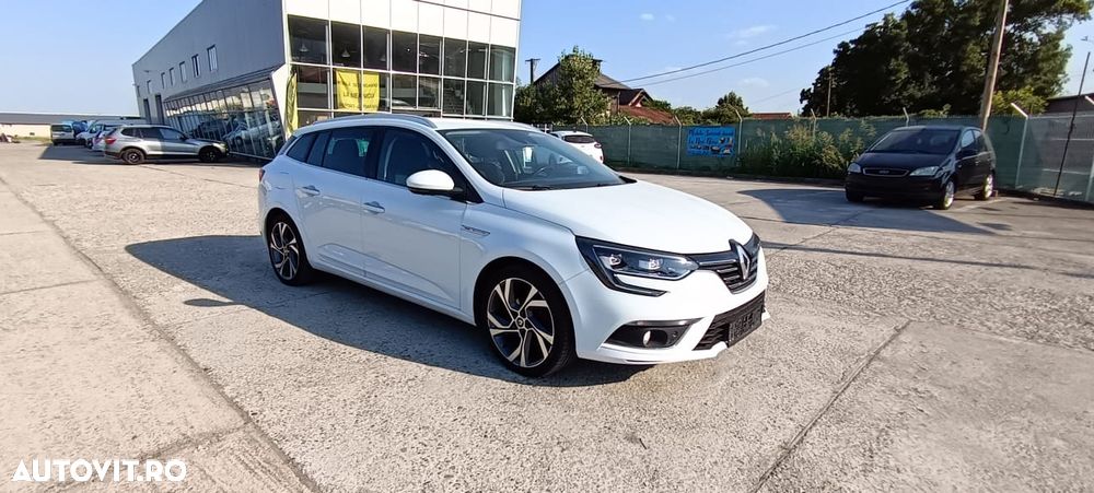 Renault Megane ENERGY dCi 110 EDC BOSE EDITION - 2