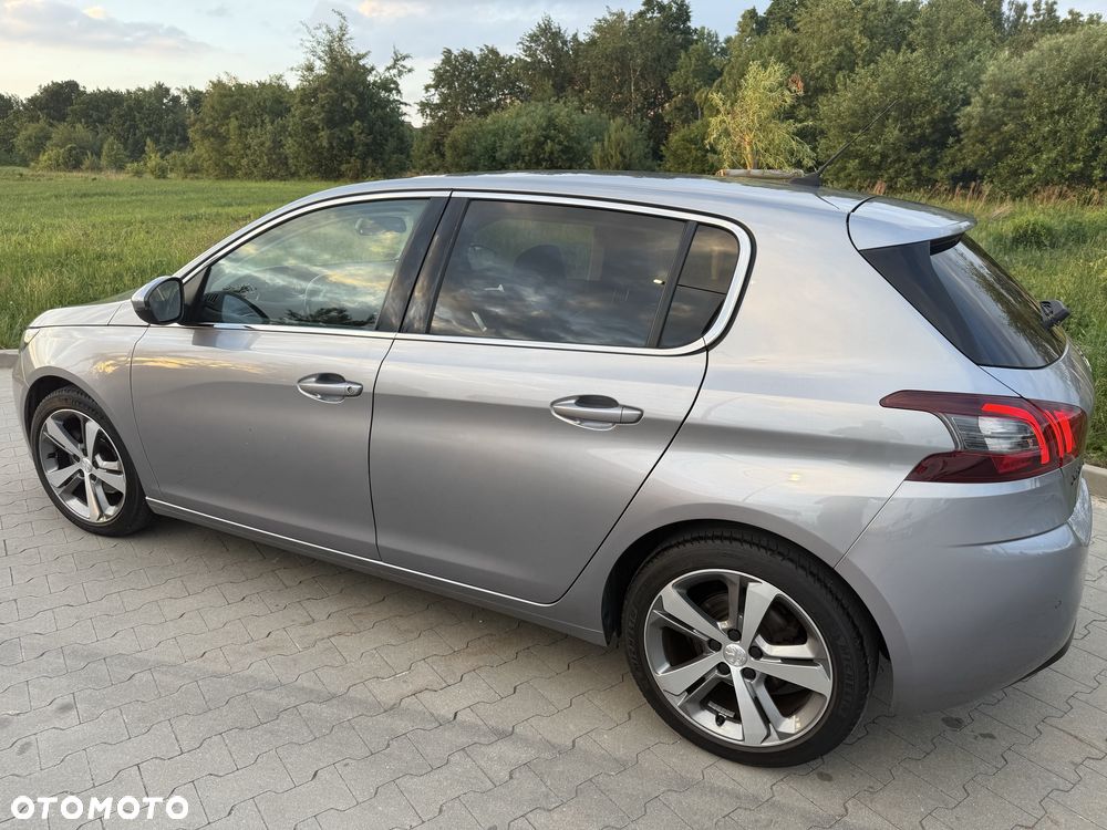 Peugeot 308 - 5