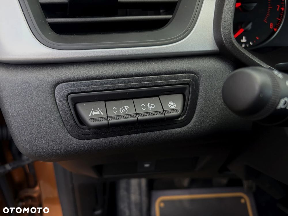 Renault Captur TCe 90 EQUILIBRE - 33