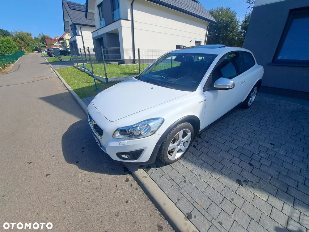 Volvo C30 D2 R-Design - 9