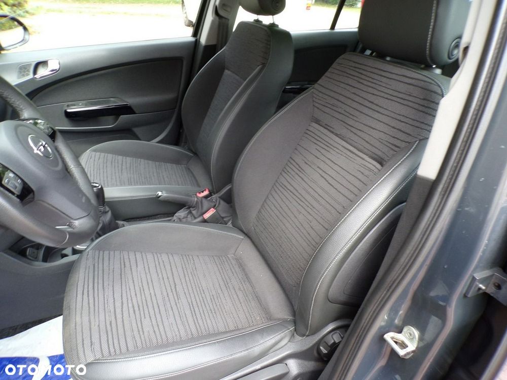 Opel Corsa - 18