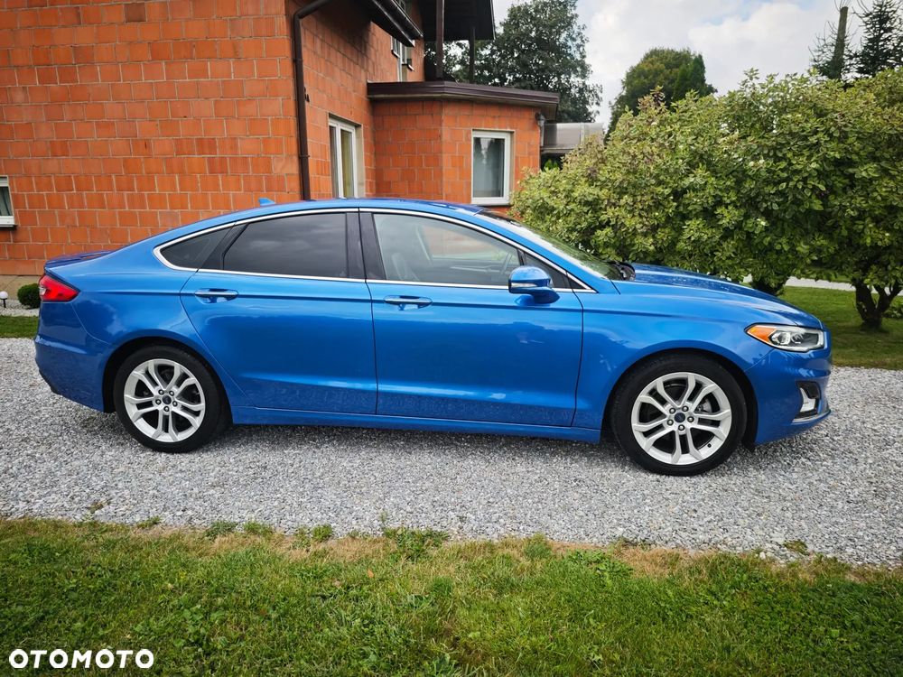 Ford Mondeo 2.0 Hybrid Titanium - 9