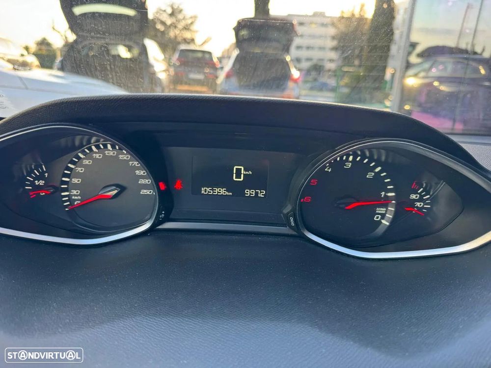 Peugeot 308 1.5 BlueHDi Active Pack - 23