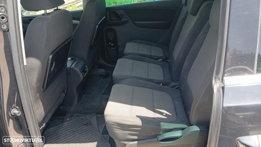 VW Sharan - 3