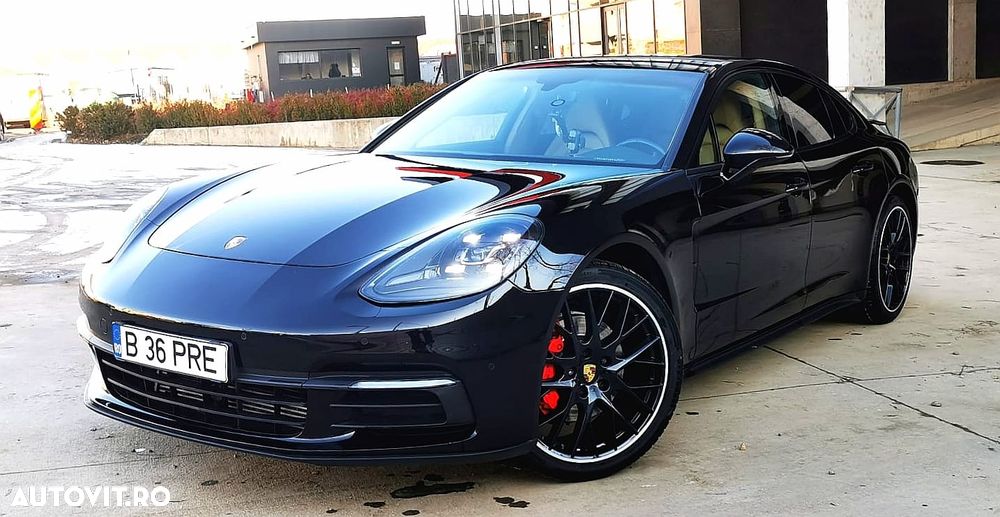 Porsche Panamera 4 - 1