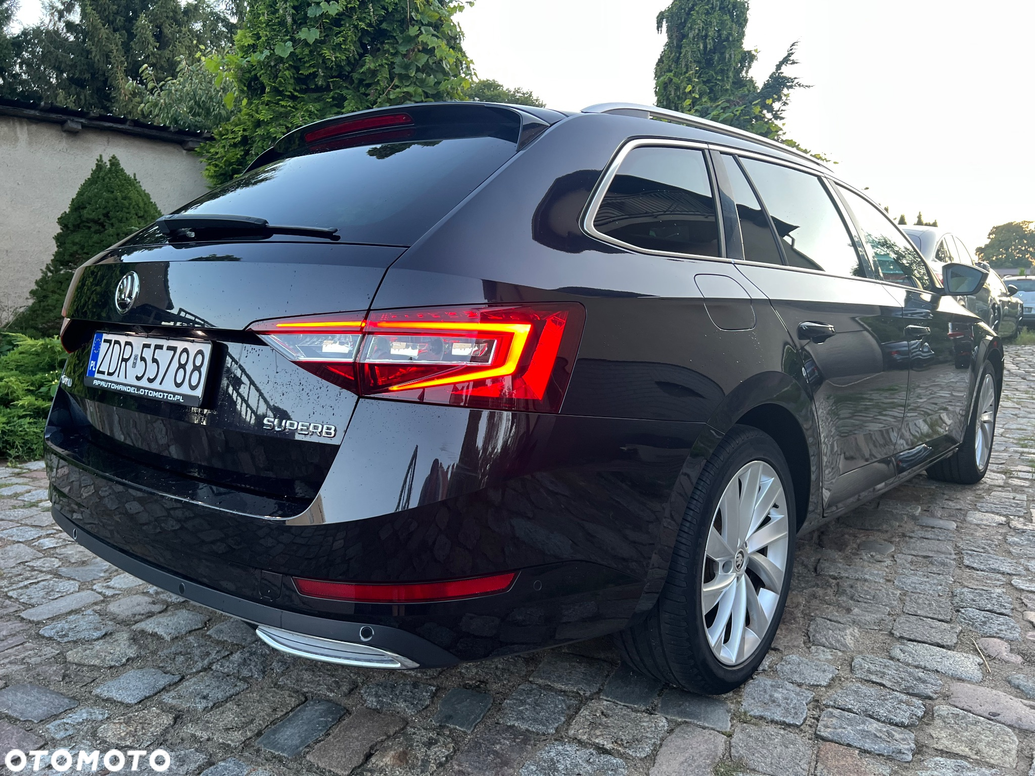 Skoda Superb 2.0 TDI Ambition DSG7 - 7