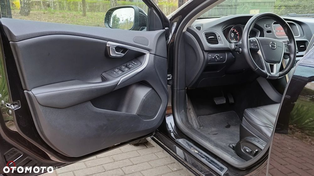 Volvo V40 T4 Drive-E Inscription - 17