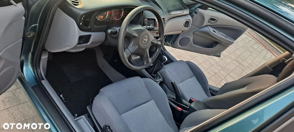 Nissan Almera 1.5 Acenta - 10