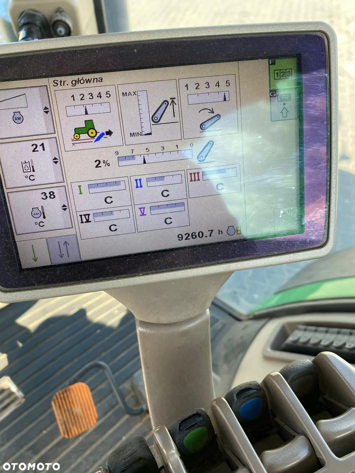John Deere 8245R - 4